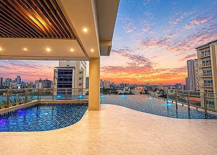 Citadines Hotel 4*